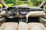 Toyota Camry Hybrid XLE 2017 года (NA)
